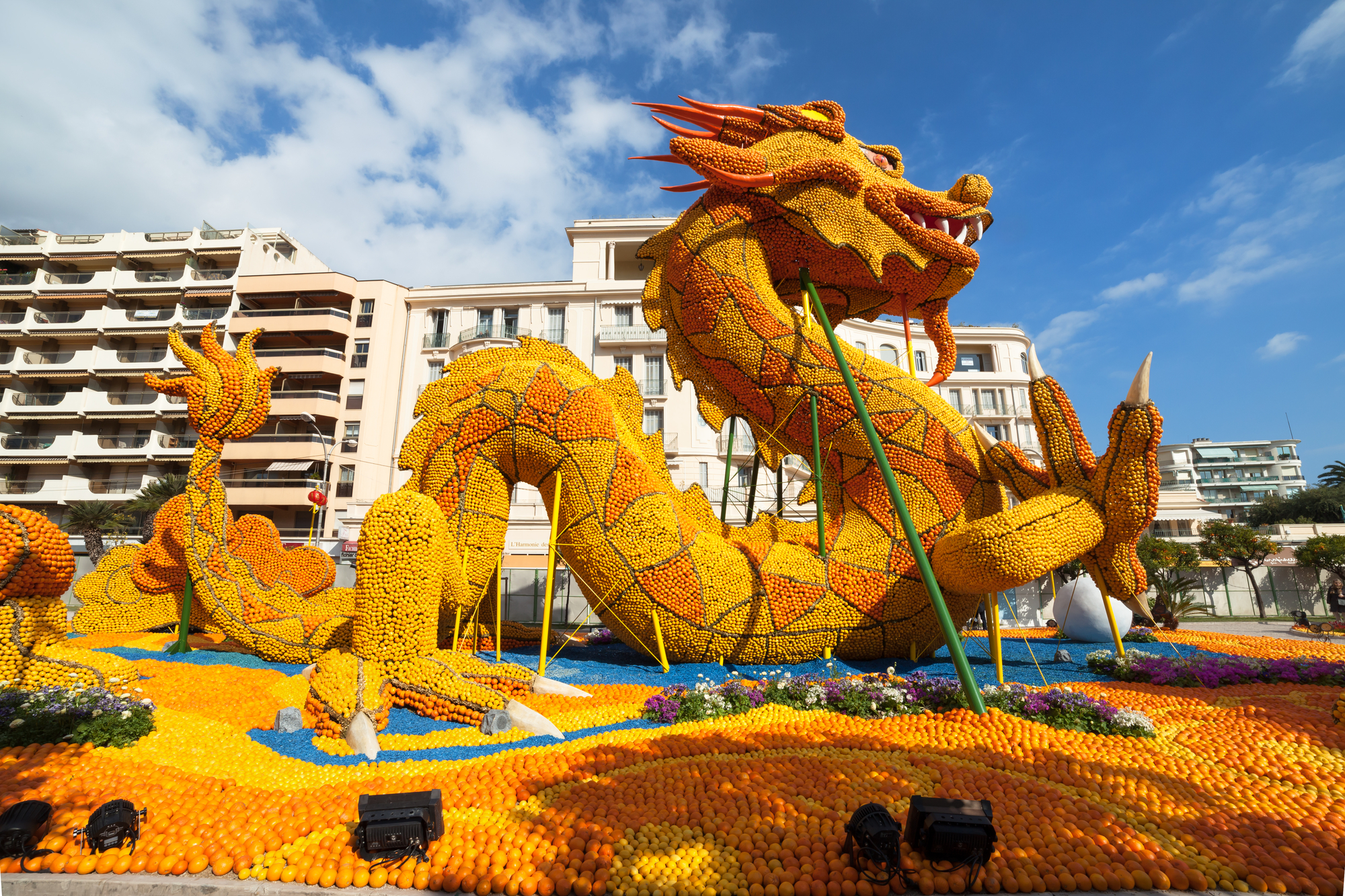 CARNAVAL DE NICE ET FETE DES CITRONS A MENTON