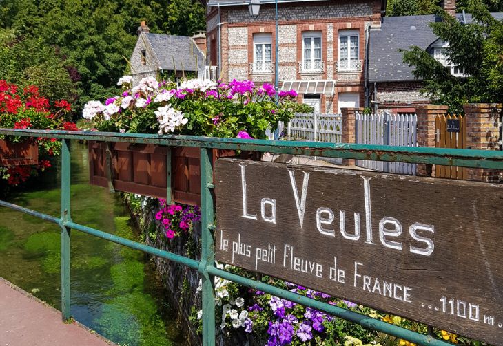 VEULES-LES-ROSES ET PARC DU CHÂTEAU DE CLÈRES