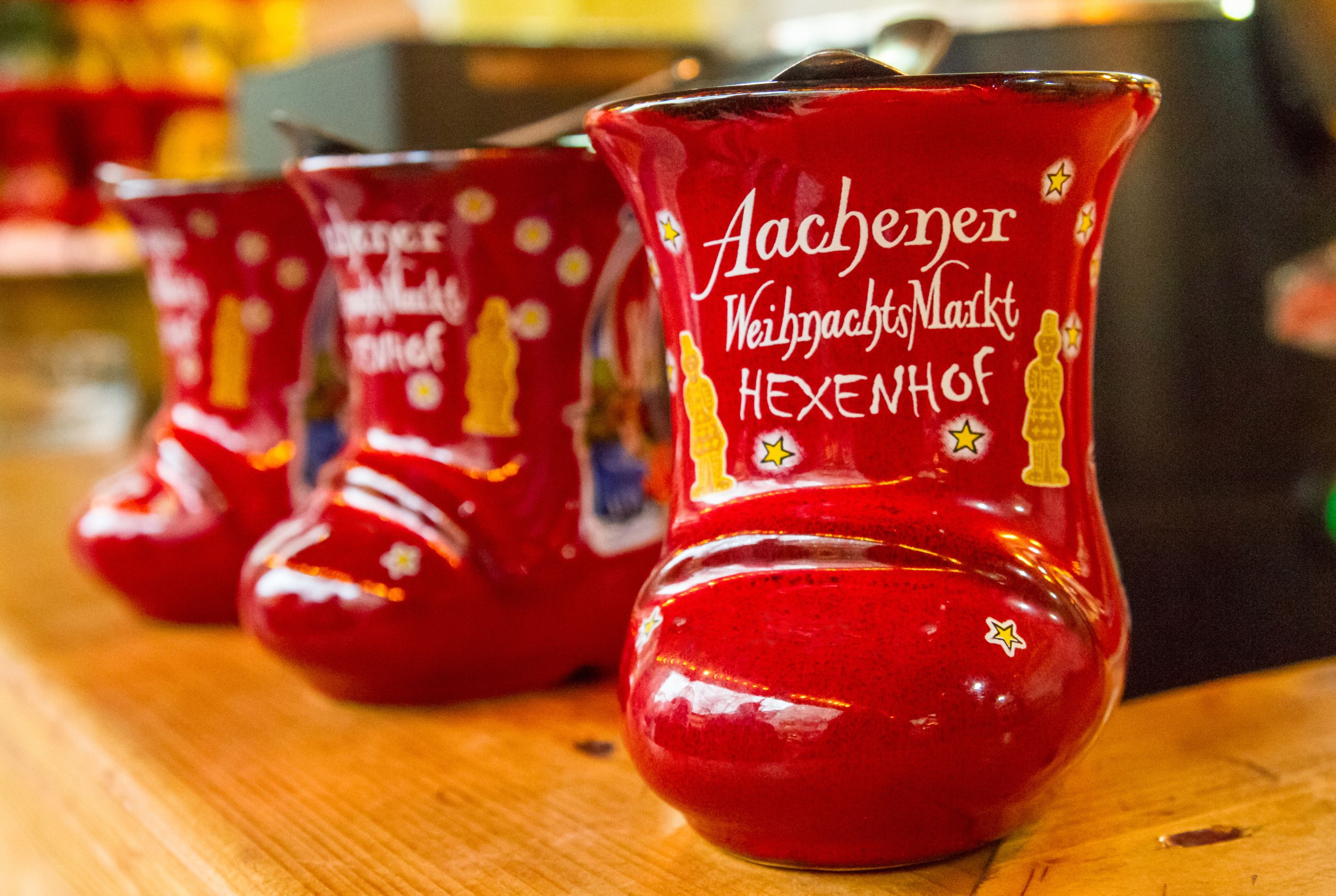 MARCHÉS DE NOËL À AIX-LA-CHAPELLE ET MONSCHAU