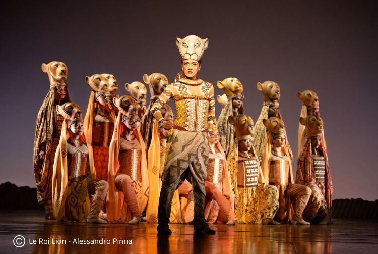 LE ROI LION AU THÉÂTRE MOGADOR
