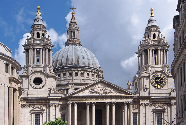 LONDRES CROISIÈRE SUR LA TAMISE ET MUSÈE TUSSAUDS