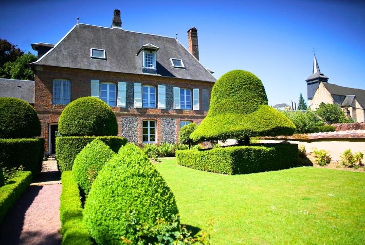 FÊTE DE LA ROSE À GERBEROY