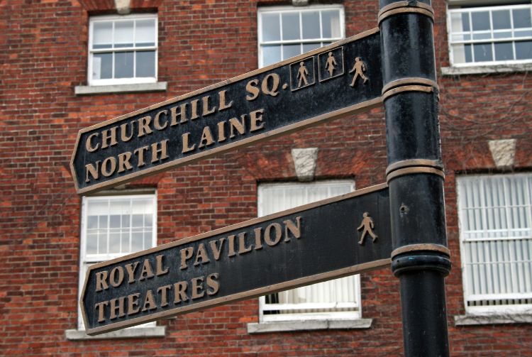 JOURNÉE ROYALE À BRIGHTON