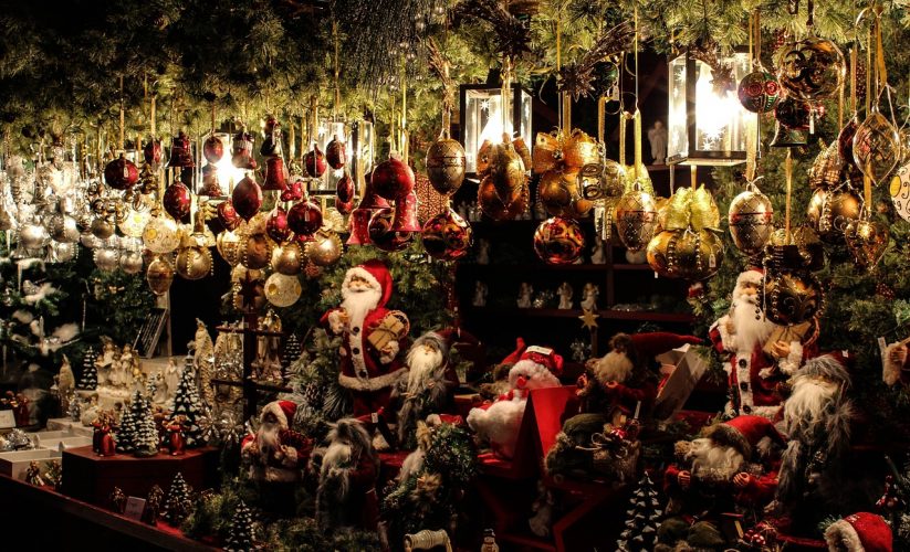 PARIS : MARCHES DE NOEL ET ILLUMINATIONS